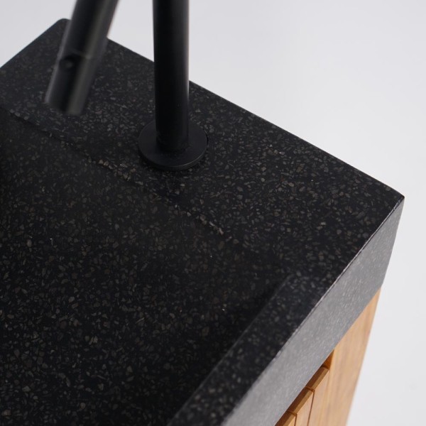 Meuble lave-mains suspendu en bois de teck massif et vasque en terrazzo noir - Nila
