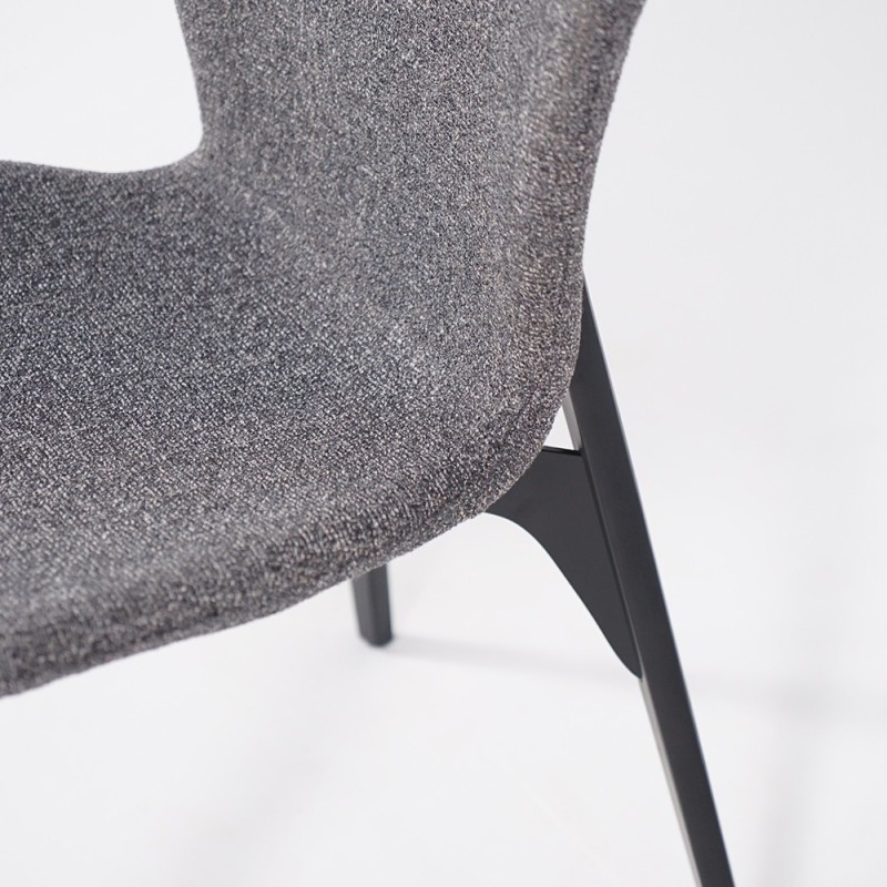 Chaise de salle à manger en tissu bouclé gris et pieds en frêne noir - Paragon