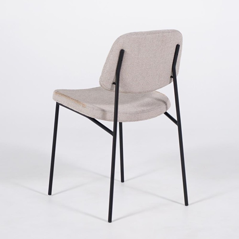 Chaise de salle à manger en tissu beige et pieds noirs - Menta