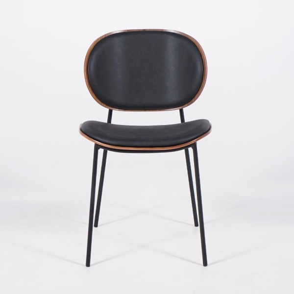 Chaise de salle à manger en cuir synthétique noir, noyer et pieds en métal noir - Clementina