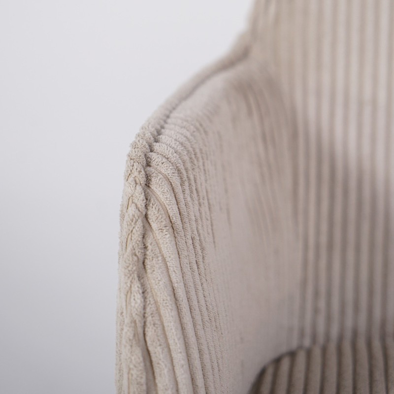 Chaise de salle à manger en velours beige et pieds en métal noir - Noa