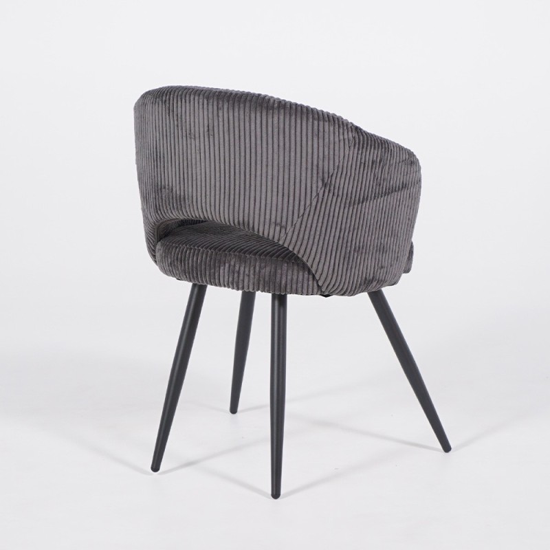 Chaise de salle à manger en velours gris et pieds en métal noir - Maple