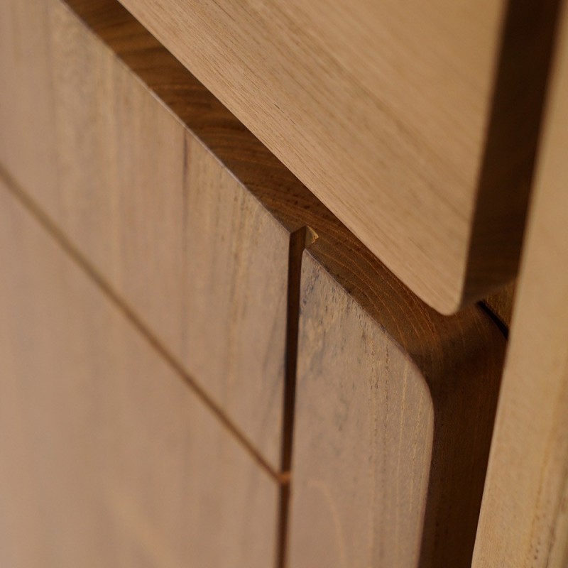 Colonne de salle de bain en bois naturel - Pragati
