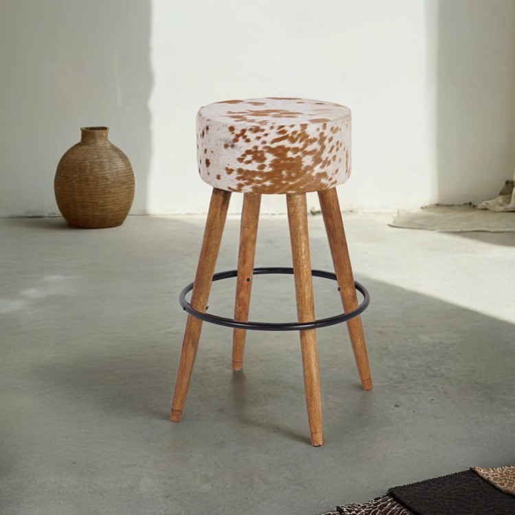 Tabouret de bar en bois et assise en peau de vache naturelle - Ranch