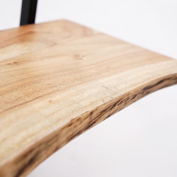 Etagère murale 70 cm avec plateau en bois massif à bord naturel
