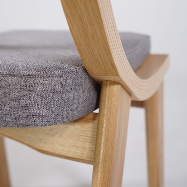 Chaise de salle à manger en chêne naturel et tissu gris - Svea