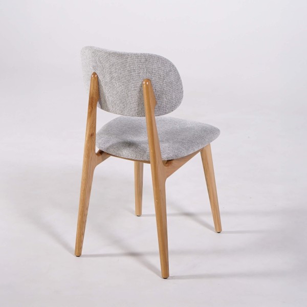 Chaise en bois massif de chêne et tissu gris - Skaga