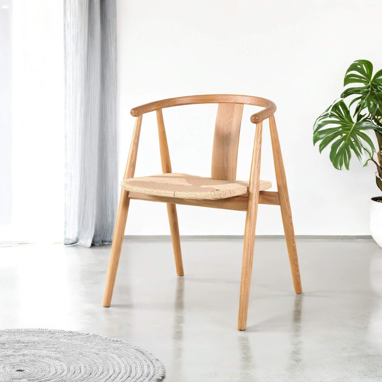 Chaise de salle à manger en chêne naturel avec assise en corde - Relate