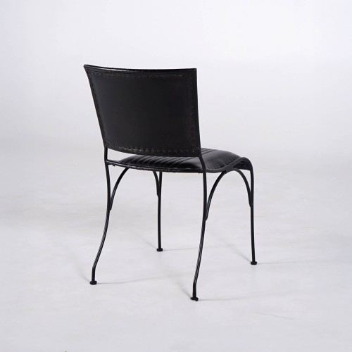 Chaise vintage en cuir noir - Cosy