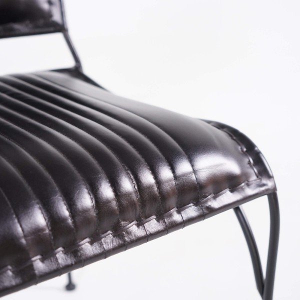 Chaise vintage en cuir noir - Cosy