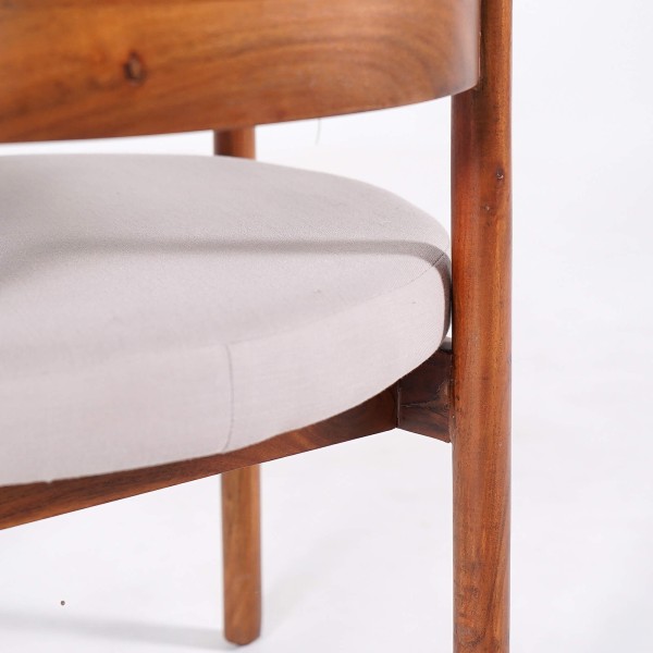 Chaise en bois et tissu - Prestige