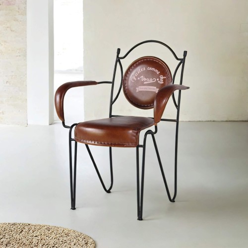 Chaise industrielle "Faites comme chez vous"