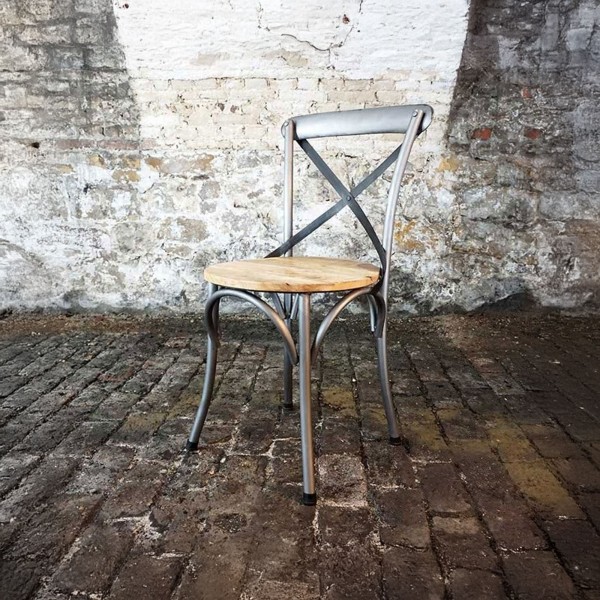 Chaise bistrot bois et métal