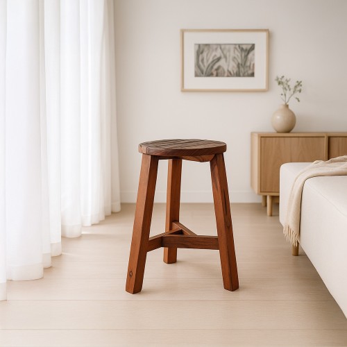 Tabouret en bois recyclé...