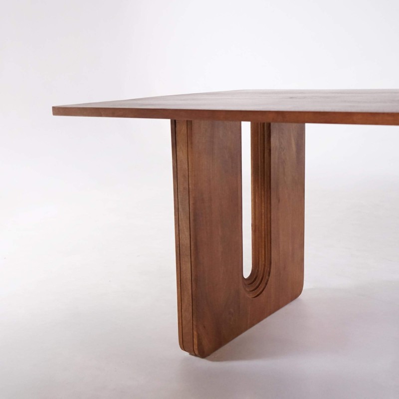 Table à manger en bois massif de manguier, finition brun naturel - Noba