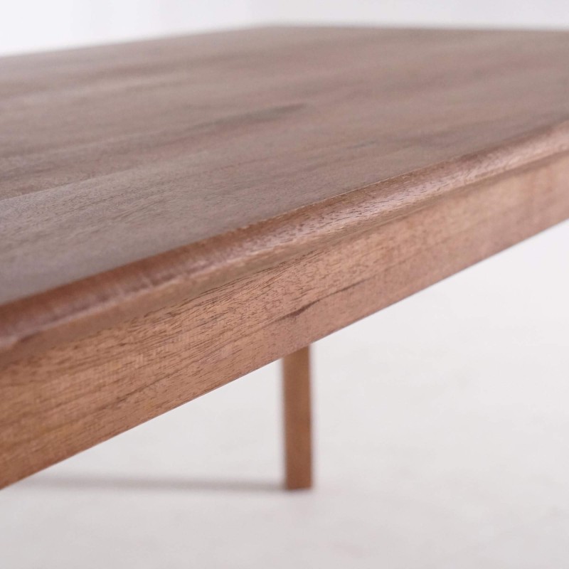 Table à manger rectangulaire en bois massif de manguier