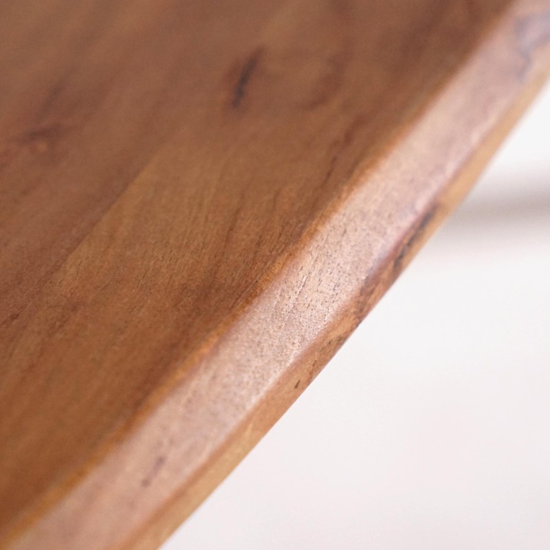 Table à manger ovale en bois massif de manguier - Orama