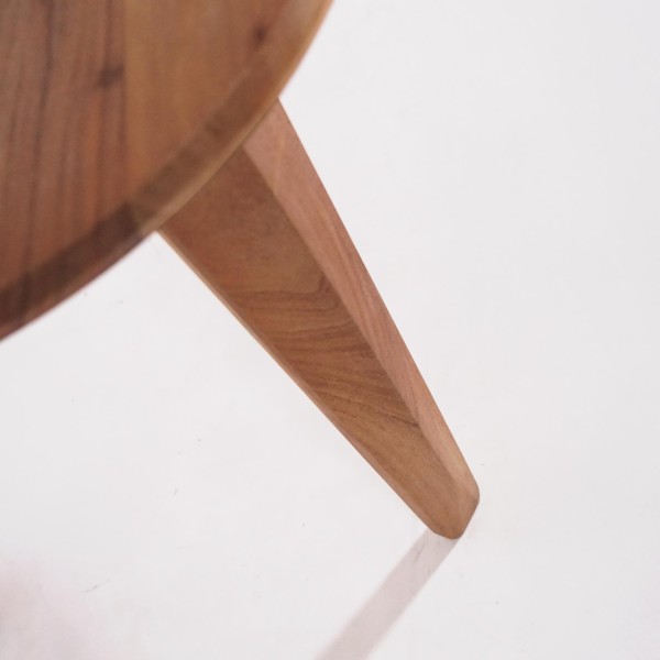 Table à manger ovale en bois massif de manguier - Orama