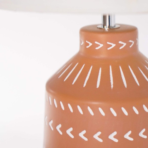Lampe artisanale en céramique terracotta – motif ethnique peint à la main - Zahara