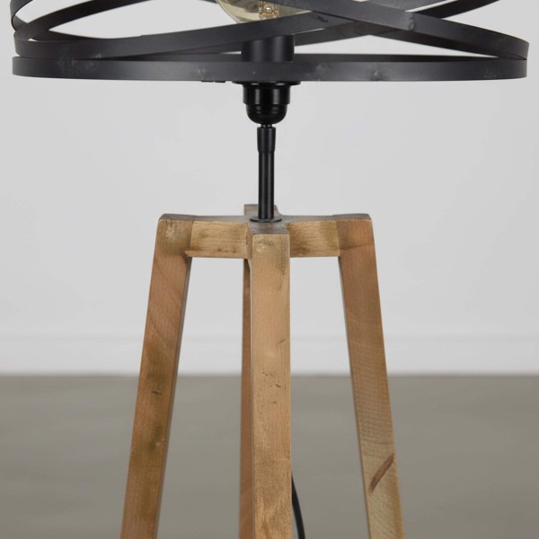 Lampadaire de salon style industriel en bois avec abat jour en métal torsadé - Twist