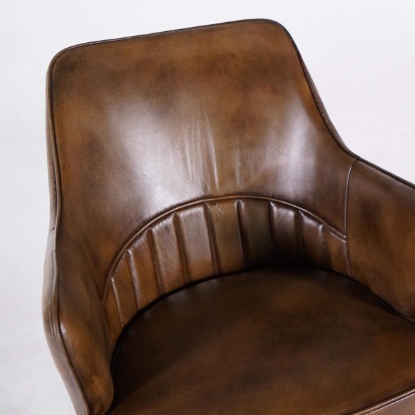 Chaise vintage en cuir avec accoudoirs - Yard