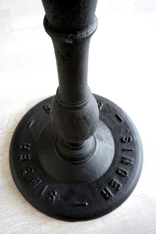 Table restaurant ronde industrielle bistrot 60 cm