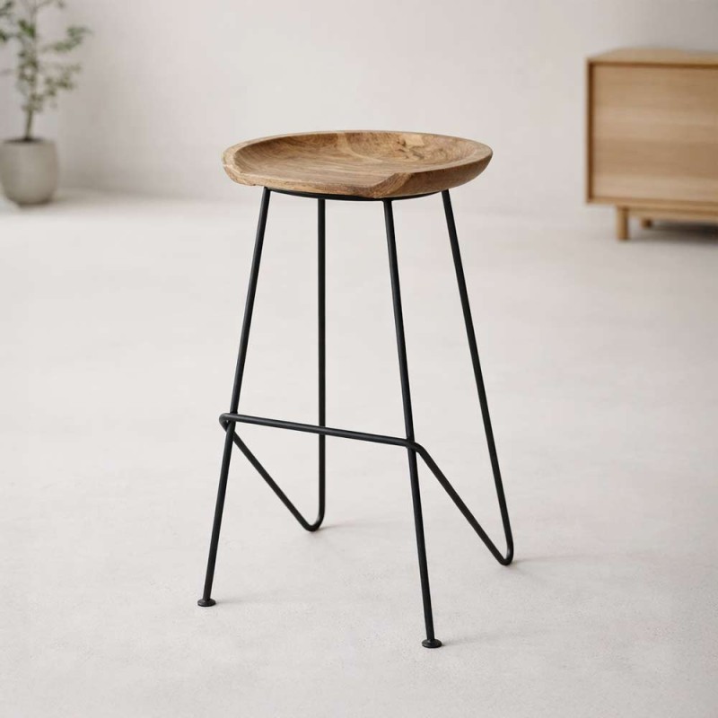 Tabouret haut en acier et bois