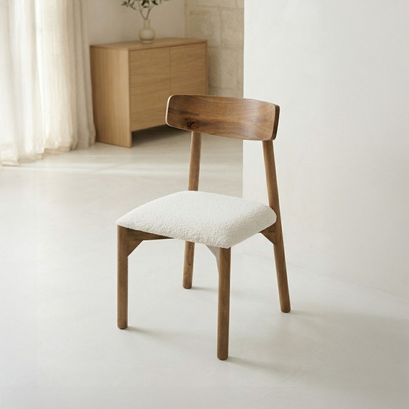 Chaise en bois et tissu bouclette blanc - Alba