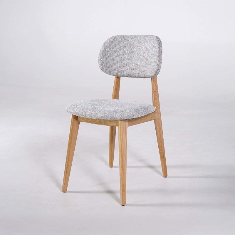 Chaise en bois massif de chêne et tissu gris - Skaga