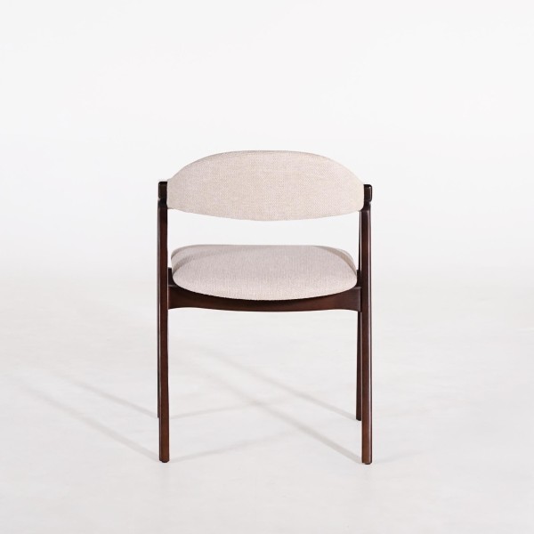 Chaise en bois de hêtre finition noyer et tissu bouclé beige - Lykke