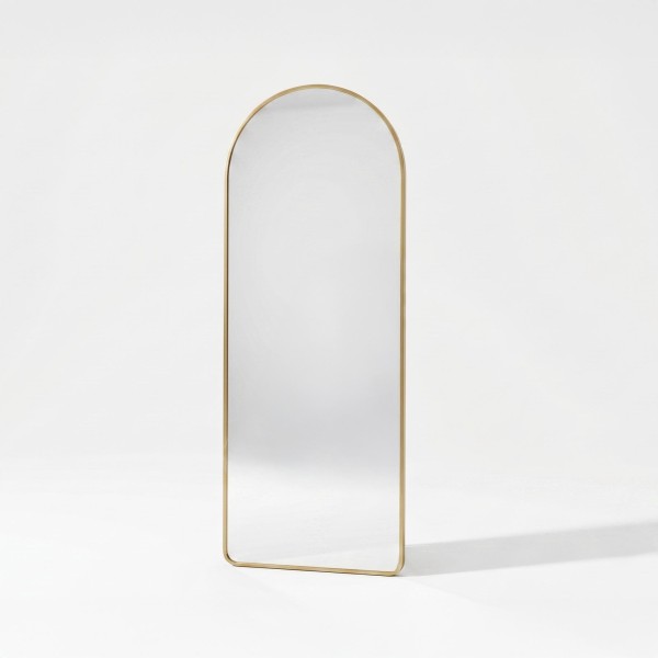 Grand miroir en arche à poser avec cadre en métal doré 60 x 165 cm