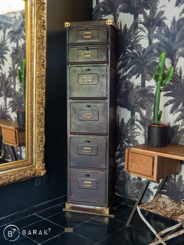 Meuble postier industriel finition rouille