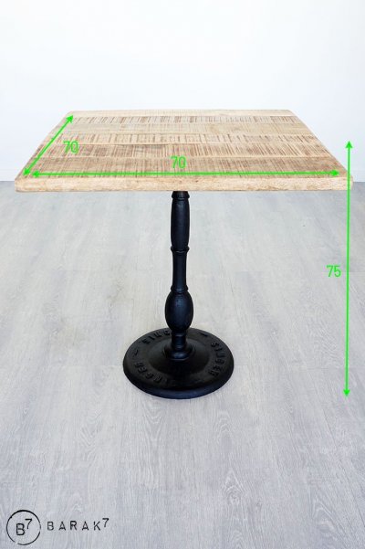 Table basse bistrot carrée
