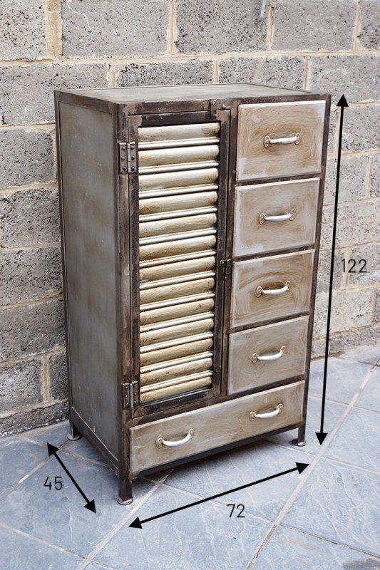 Armoire industrielle finition antique