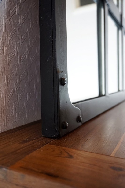 Miroir industriel design noir 120 X 100 cm