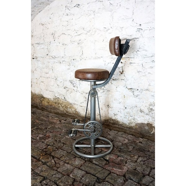 Tabouret de bar à pédales avec dossier