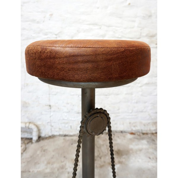 Tabouret de bar industriel à pédales