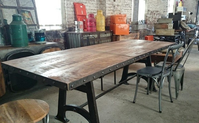 Table de salle à manger industrielle extensible