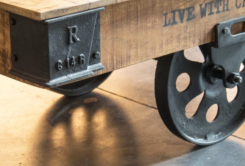 Table basse industrielle finition noir
