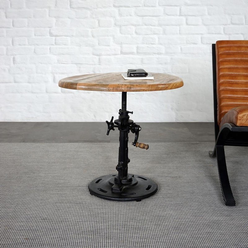 Petite table industrielle réhaussable