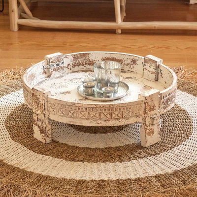 Table basse ronde indienne blanchie