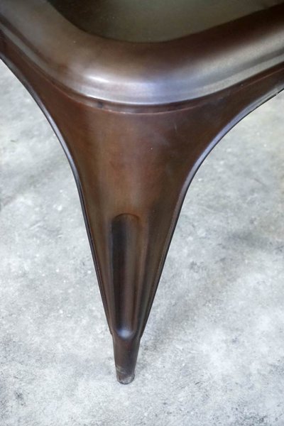 Chaise industrielle métal cuivre