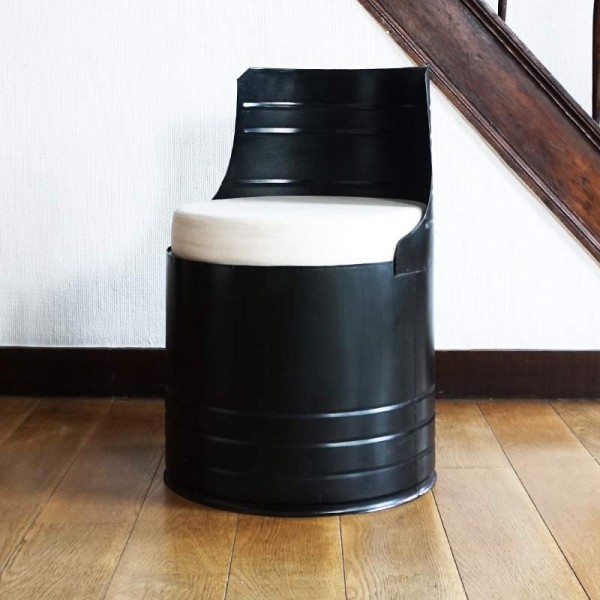 Fauteuil industriel bidon carbone
