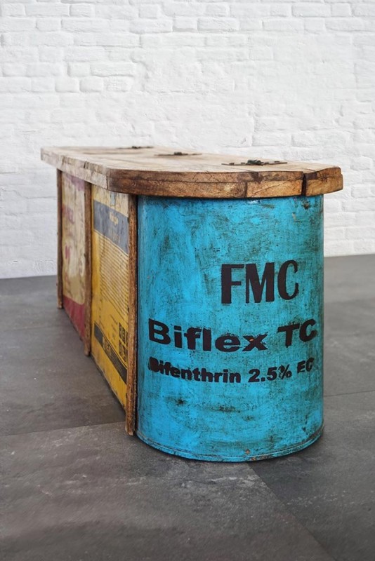 Banc coffre métal recyclé et bois