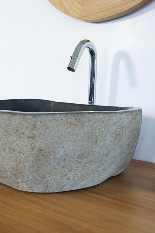 Vasque de salle bain à poser en pierre - River Stone