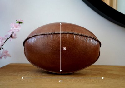 Ballon de rugby en cuir vintage