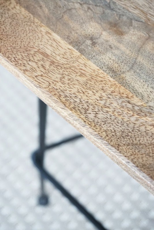 Tabouret haut en acier et bois