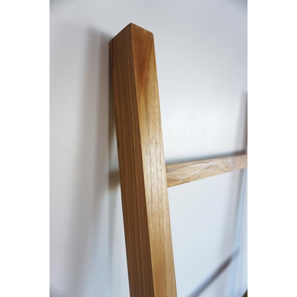 Échelle porte serviette en bois de teck 180 cm