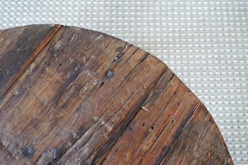 Table basse en bois recyclé ancien - Reborn