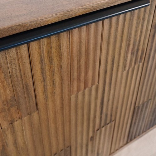 Buffet en bois - Uma